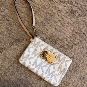 Michael Kors Wristlett